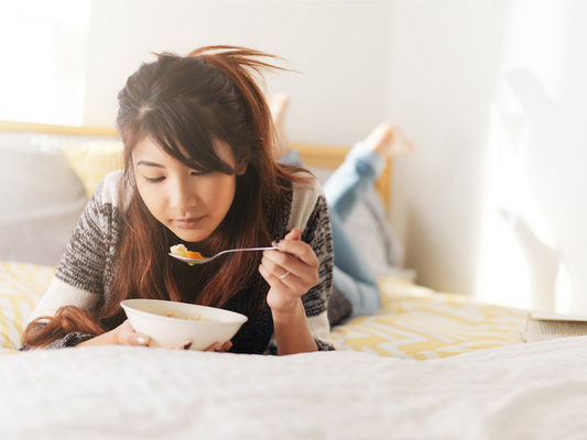 The Effects of Eating in Bed