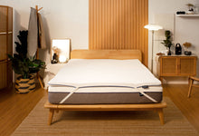 Sonno Topper on a Sonno Original Mattress in a Japandi bedroom
